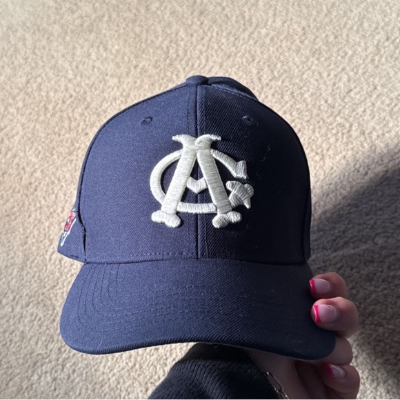 NLB Hat - Picture 5 of 5